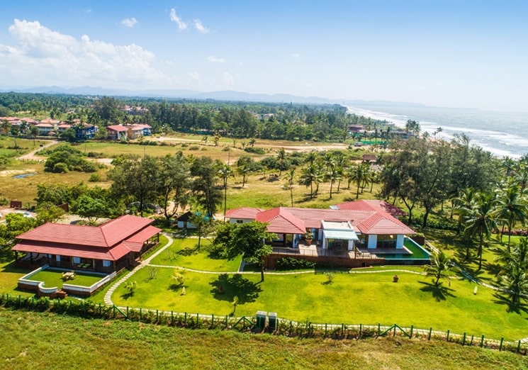 Villa's Exterior and Interior